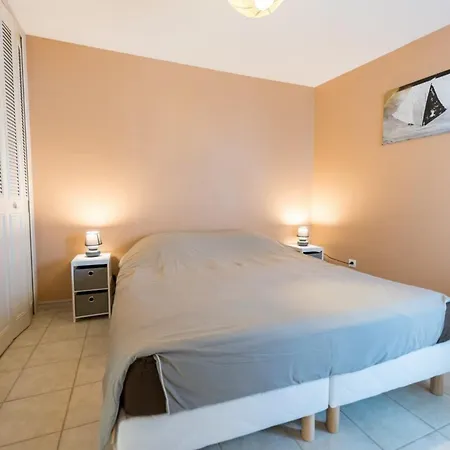 75m2 Flat On The Harbour Car Park Included Saint-Martin-de-Ré