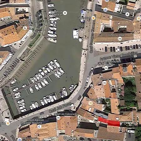 75m2 Flat On The Harbour Car Park Included Apartmán